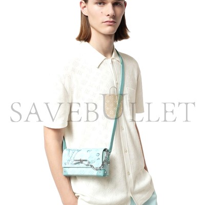 LOUIS VUITTON STEAMER WEARABLE WALLET M22637 (18*11*6.5cm)